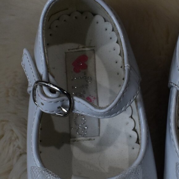Baby Girls White Dress Shoes Size 3 - Picture 4 of 11